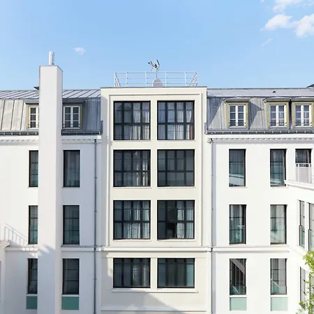 Le Grand Quartier-2